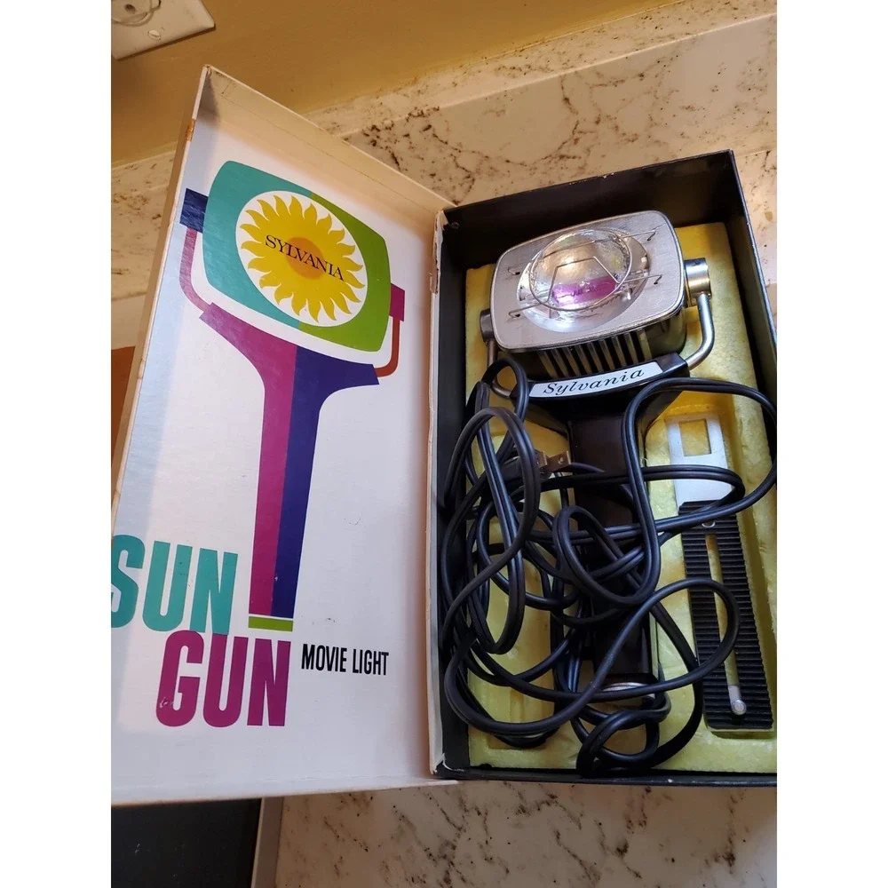 Vintage 1960's Sylvania Sun Gun Movie Camera Light SG-50 Complete Working